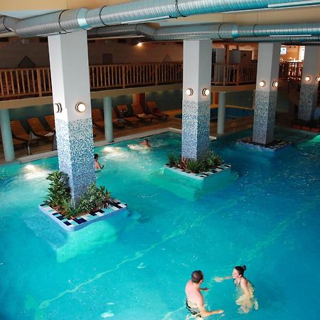 Hotel Seneca Nagybánya Kültér fotó