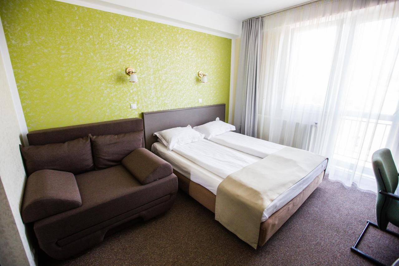 Hotel Seneca Nagybánya Kültér fotó