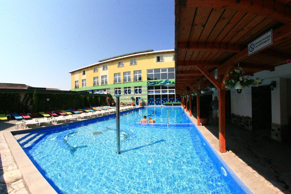 Hotel Seneca Nagybánya Kültér fotó