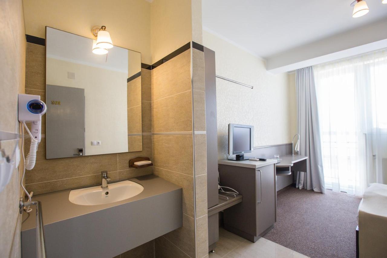 Hotel Seneca Nagybánya Kültér fotó